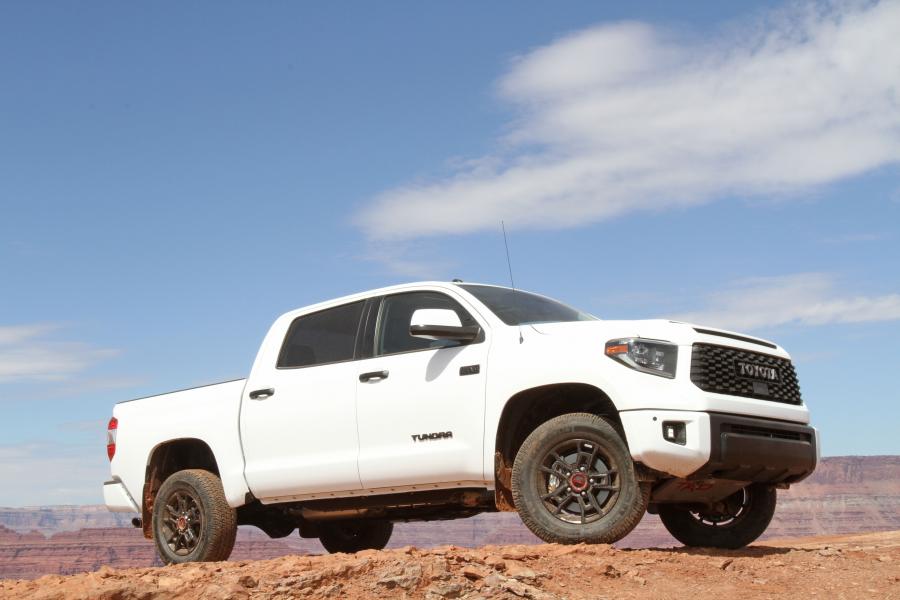  Toyota Tundra TRD Pro CrewMax 2018 года  (фото 42 из 52)